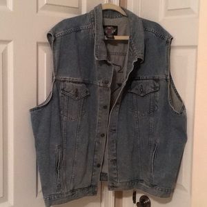 Authentic Men’s Harley Davidson Jean Vest